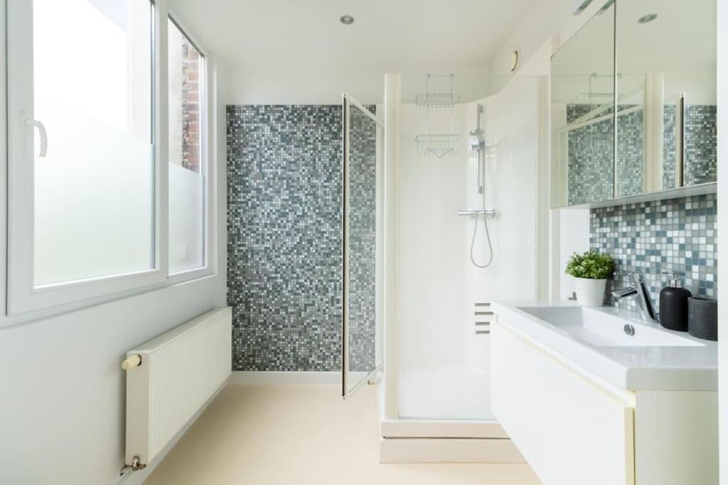 Bright, Spacious Apartments & Perfectly Located In The Heart Of Ghent Luaran gambar