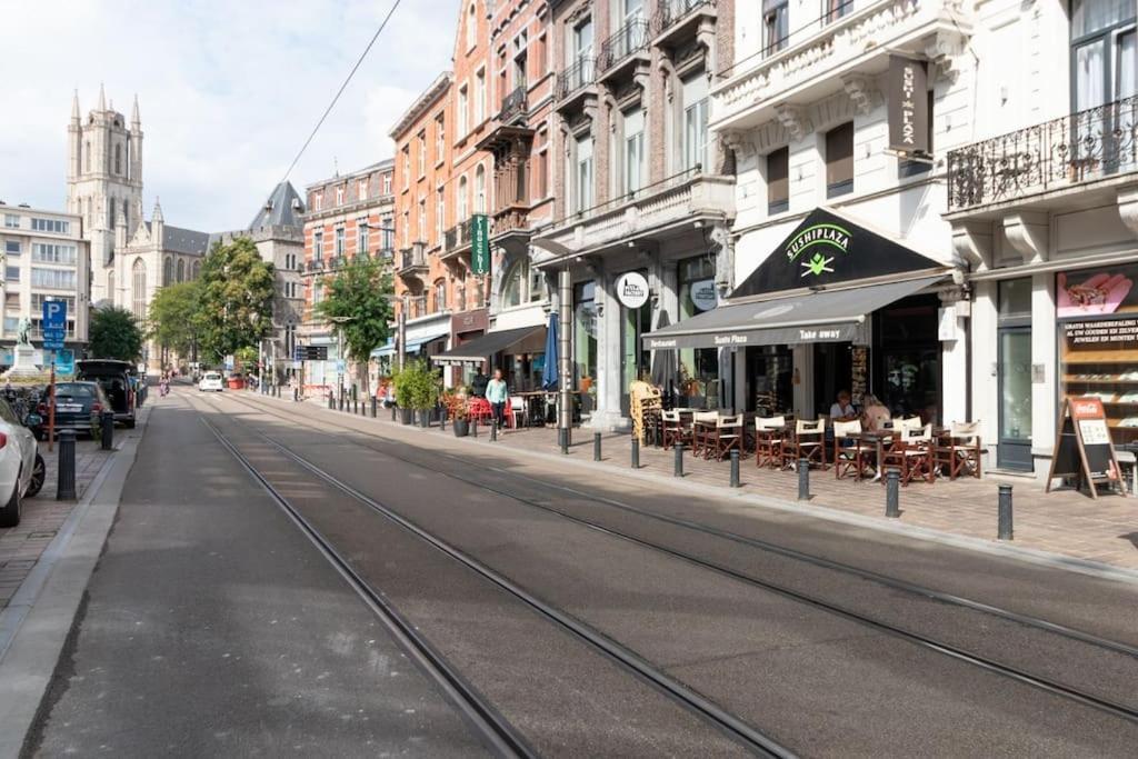 Bright, Spacious Apartments & Perfectly Located In The Heart Of Ghent Luaran gambar